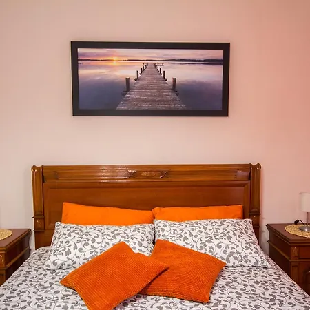 Guest house Phiros