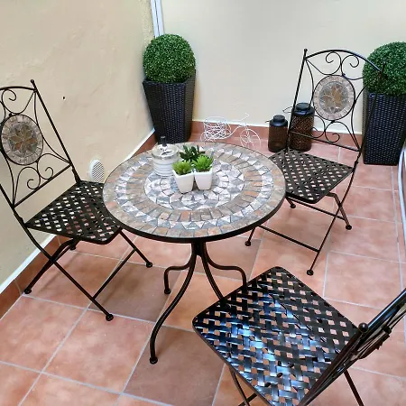 Phiros Guest house