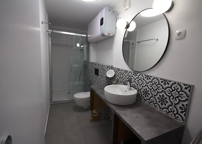 Phiros Guest house 4*