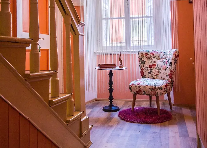 Guest house Phiros 4*