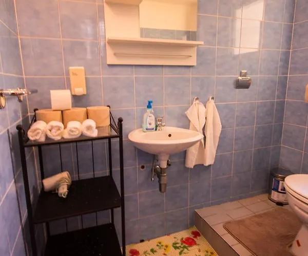 Guest house Phiros 4*